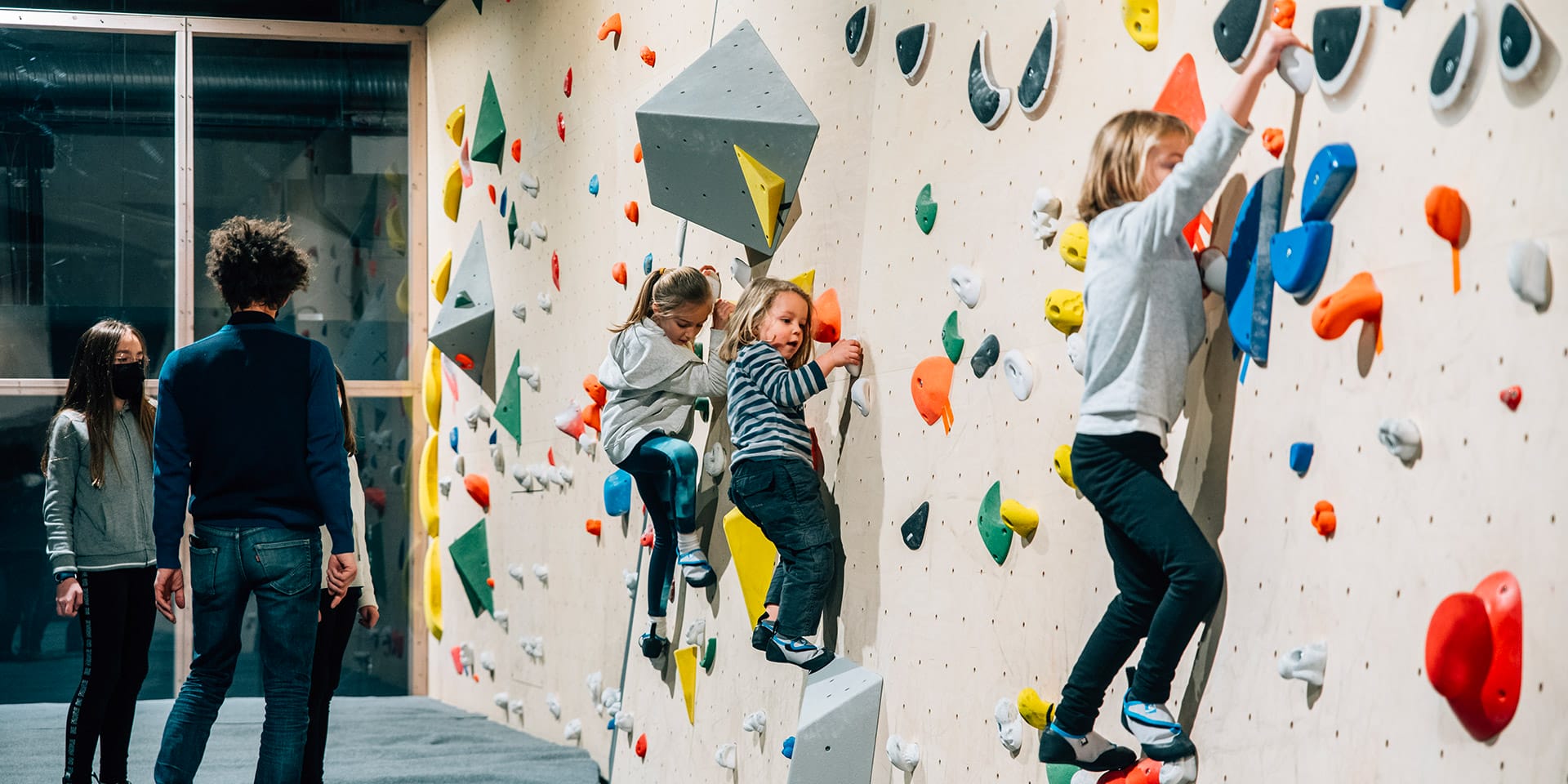 Cours d'escalade pour enfants à Paris - Climbing District